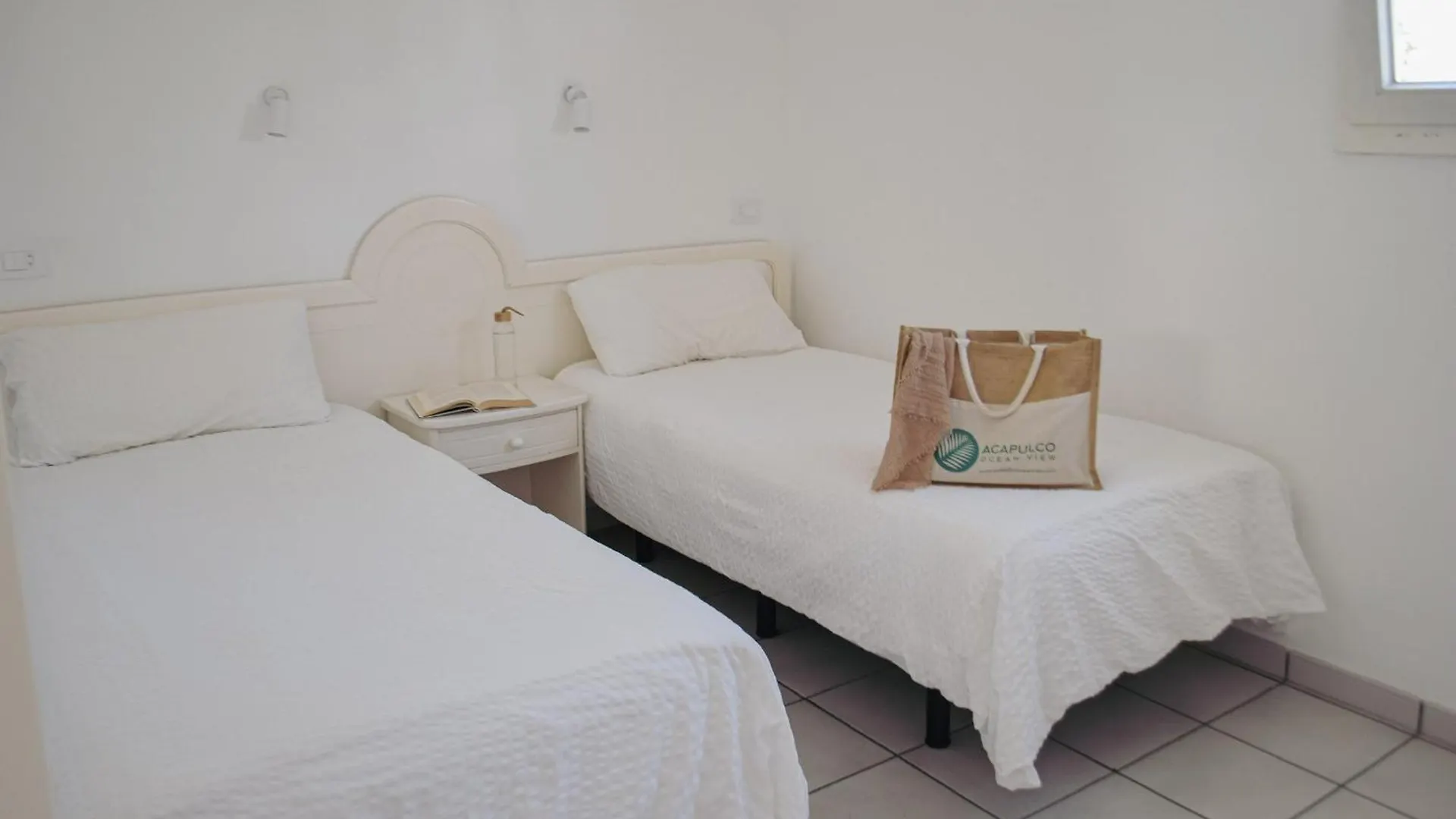 **  Acapulco Ocean View Aparthotel San Agustin  Spain